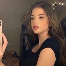 Isabella Araya profile